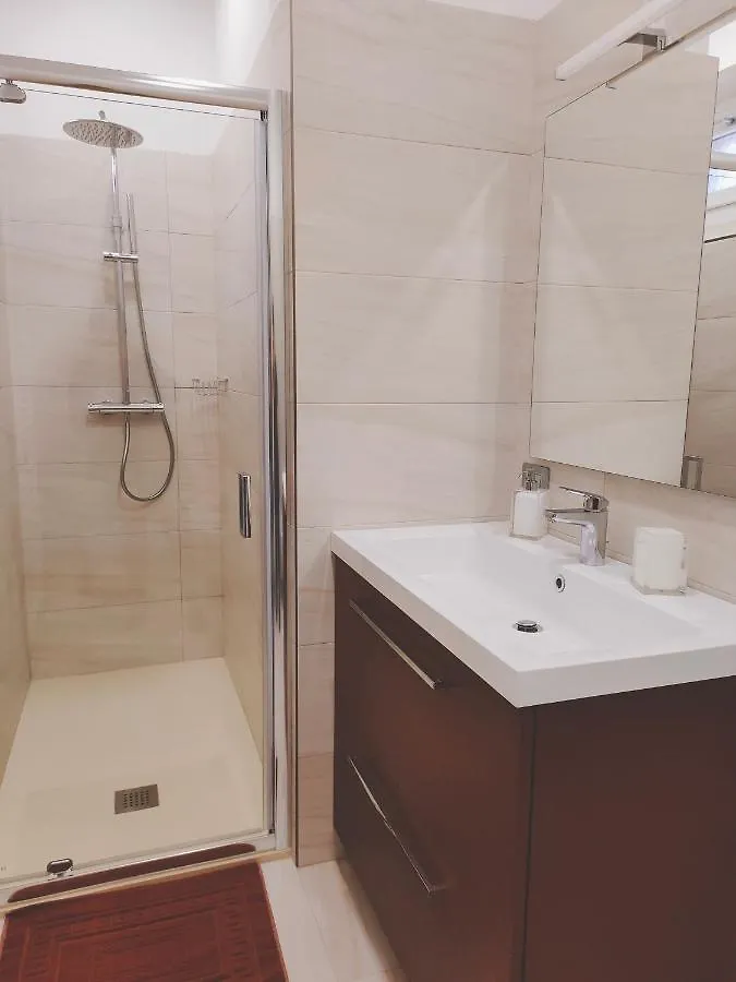 Da Anna Locazione Turistica Hotel Verona 0*,  Italy